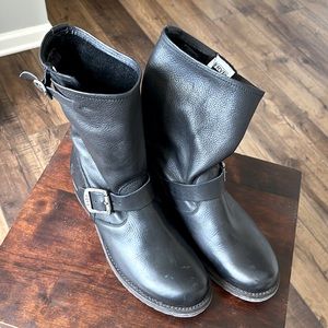 Frye Engineer 8R Boots
